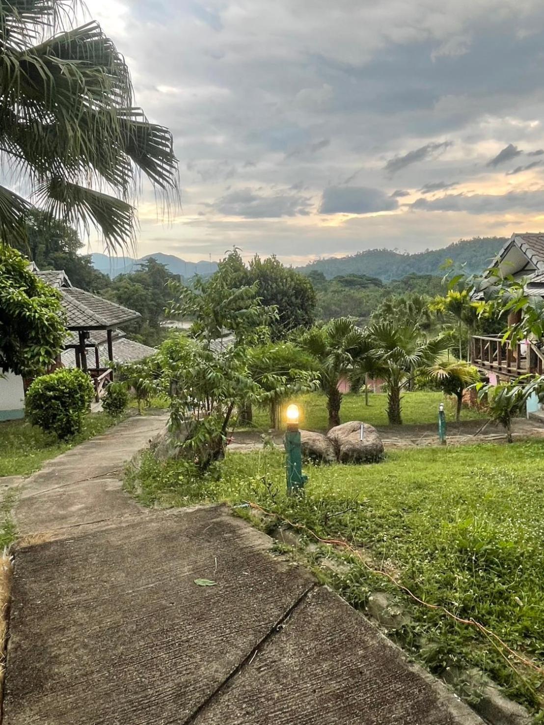 Pai Love & Baan Chonphao Resort Esterno foto