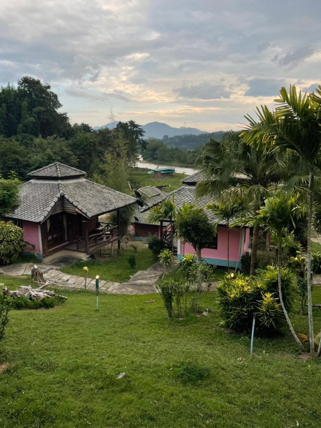 Pai Love & Baan Chonphao Resort Esterno foto